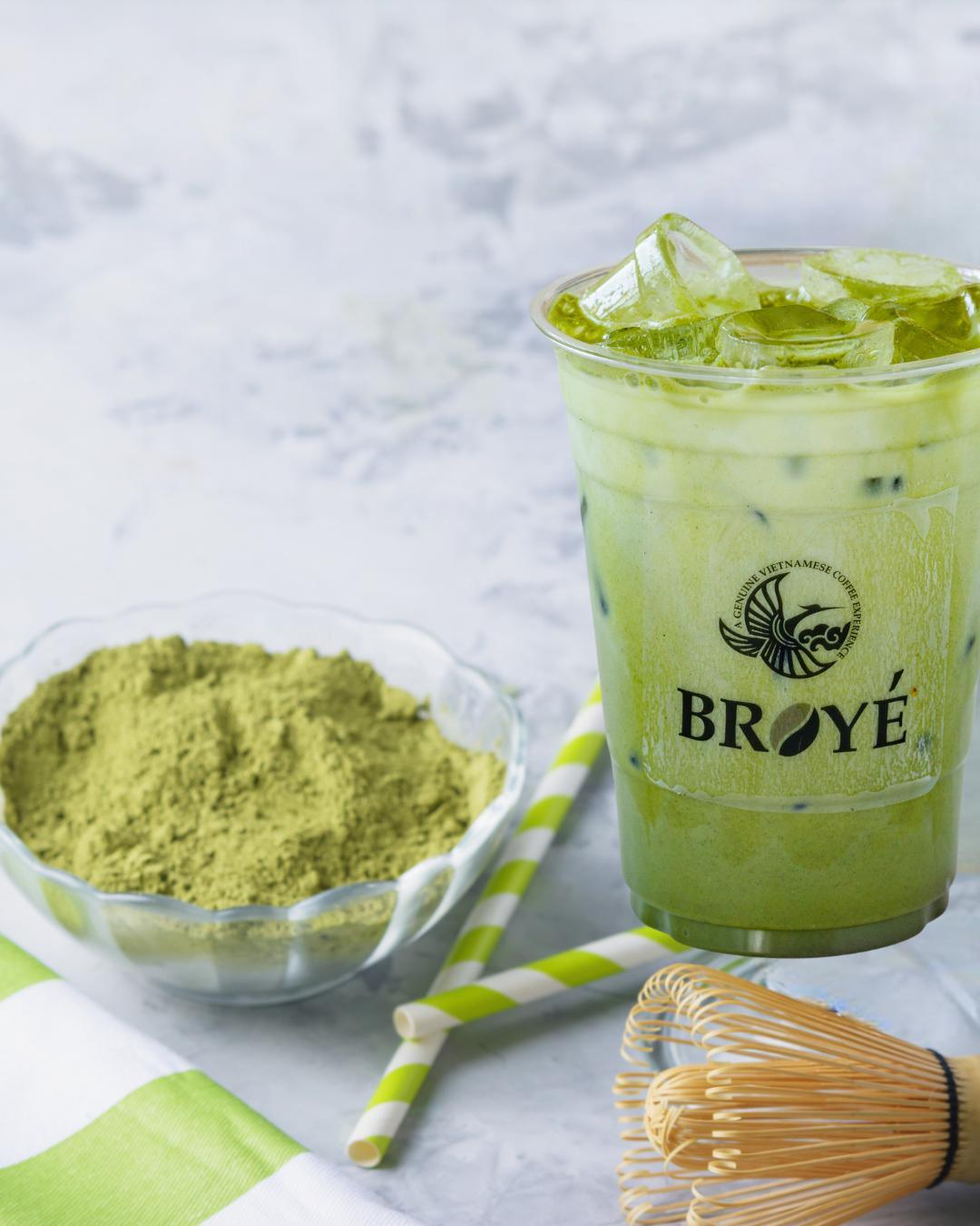 Matcha Latte - Broyé Cafe & Bakery