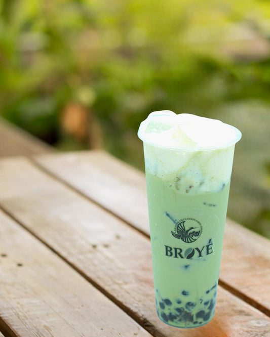 Green Thai Milk tea - Broyé Cafe & Bakery