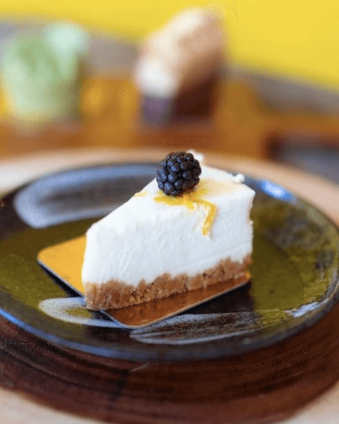 Yuzu Cheesecake - Broyé Cafe & Bakery
